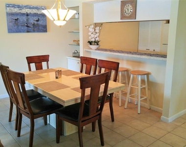 5677 Ashton Lake Drive - Photo Thumbnail 10