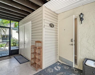712 White Pine Tree Road - Photo Thumbnail 2