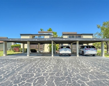 712 White Pine Tree Road - Photo Thumbnail 1