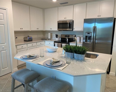 17510 Gawthrop Drive - Photo Thumbnail 4