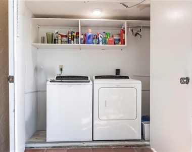 1531 Clower Creek Drive - Photo Thumbnail 38