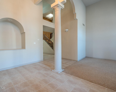 2066 Paseo Del Prado - Photo Thumbnail 8