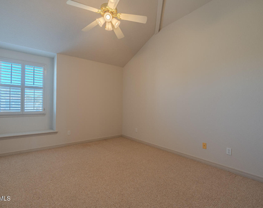 2066 Paseo Del Prado - Photo Thumbnail 35