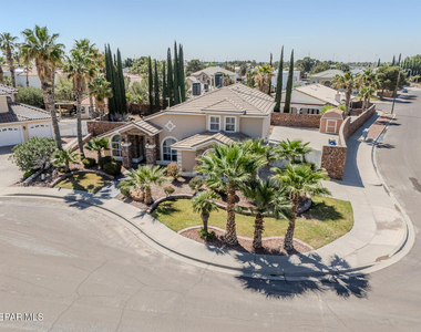 2066 Paseo Del Prado - Photo Thumbnail 49