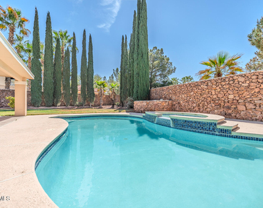 2066 Paseo Del Prado - Photo Thumbnail 44