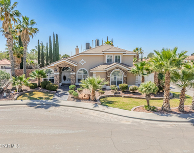 2066 Paseo Del Prado - Photo Thumbnail 60