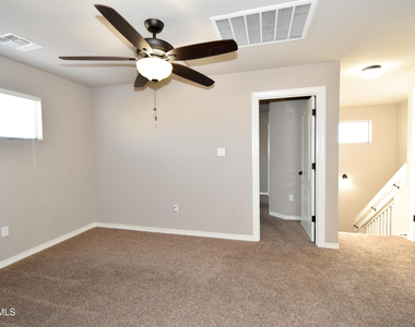 300 Saltford Place - Photo Thumbnail 43