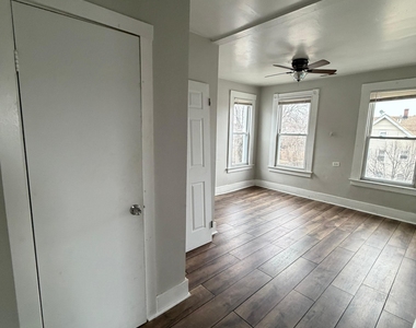 168 Lloyd Street - Photo Thumbnail 6