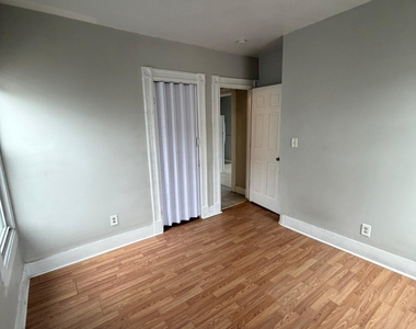 168 Lloyd Street - Photo Thumbnail 5