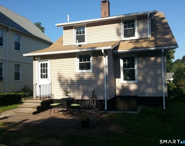 356 Townsend Avenue - Photo Thumbnail 21