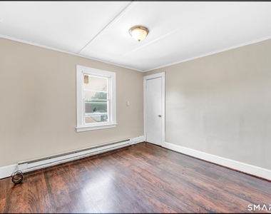 128-130 Sisson Street - Photo Thumbnail 17