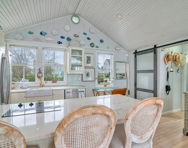 114 Jupiter Point Road - Photo Thumbnail 9