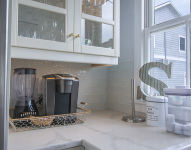 114 Jupiter Point Road - Photo Thumbnail 12