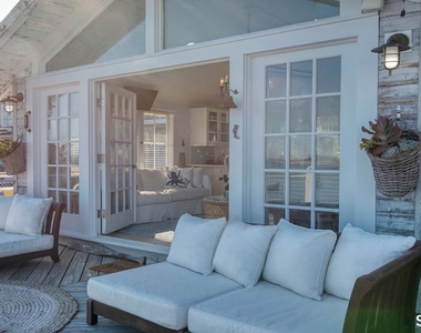 114 Jupiter Point Road - Photo Thumbnail 3