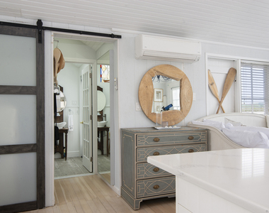 114 Jupiter Point Road - Photo Thumbnail 6