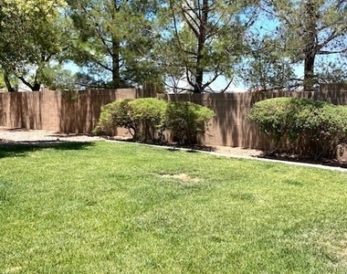 8101 W Flamingo Road - Photo Thumbnail 14