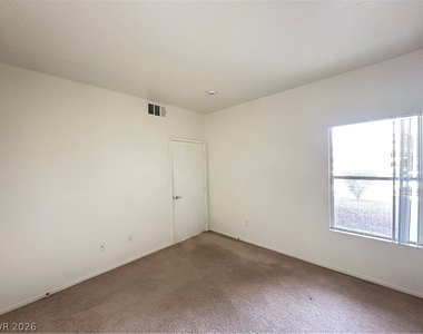 9620 W Russell Road - Photo Thumbnail 9