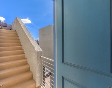8086 Misty Canyon Avenue - Photo Thumbnail 19