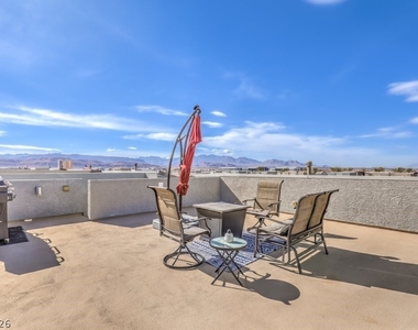 8086 Misty Canyon Avenue - Photo Thumbnail 20