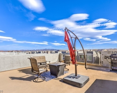 8086 Misty Canyon Avenue - Photo Thumbnail 21