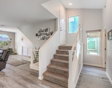 8086 Misty Canyon Avenue - Photo Thumbnail 18