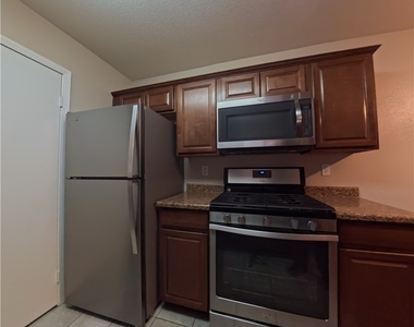 7885 W Flamingo Road - Photo Thumbnail 7