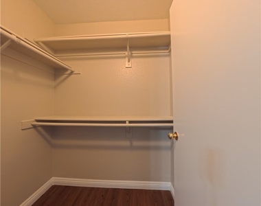 7885 W Flamingo Road - Photo Thumbnail 14