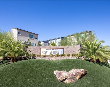 8040 Carpenter Creek Avenue - Photo Thumbnail 25
