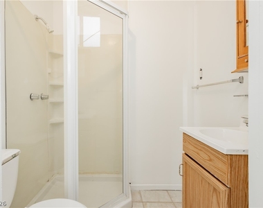 3969 Manford Circle - Photo Thumbnail 52