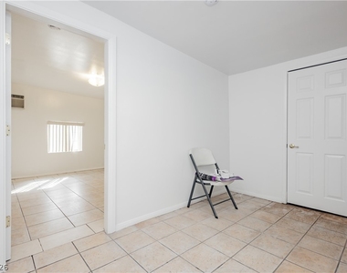 3969 Manford Circle - Photo Thumbnail 33
