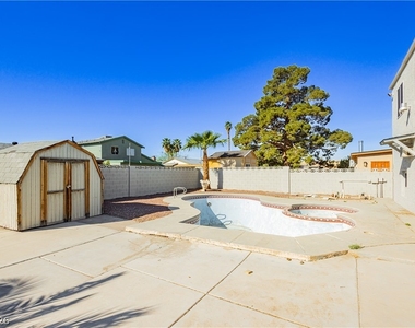 3969 Manford Circle - Photo Thumbnail 55
