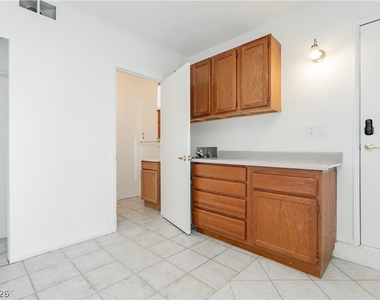 3969 Manford Circle - Photo Thumbnail 50