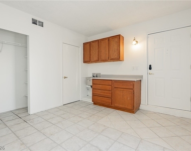 3969 Manford Circle - Photo Thumbnail 44