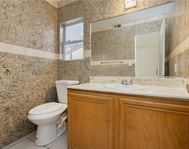3969 Manford Circle - Photo Thumbnail 18