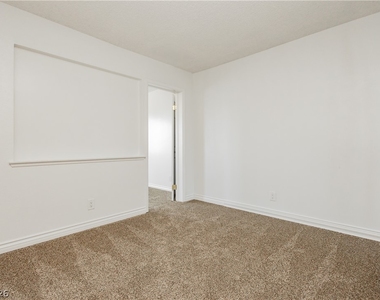 3969 Manford Circle - Photo Thumbnail 22