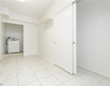 3969 Manford Circle - Photo Thumbnail 16