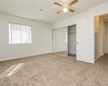 3969 Manford Circle - Photo Thumbnail 28