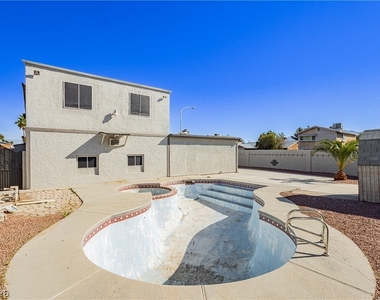 3969 Manford Circle - Photo Thumbnail 57