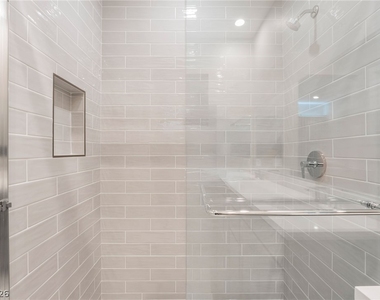 667 Grey Saker Street - Photo Thumbnail 26