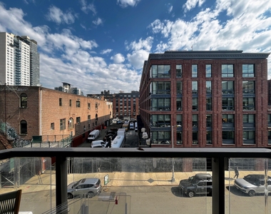 40 North 4th Street - Photo Thumbnail 8