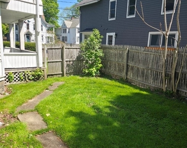 715 W Water Street - Photo Thumbnail 17