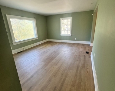 2344 Ripplewater Drive - Photo Thumbnail 7