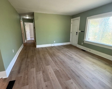 2344 Ripplewater Drive - Photo Thumbnail 6