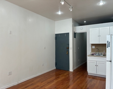 76 Forsyth Street, New York, NY 10002 - Photo Thumbnail 4