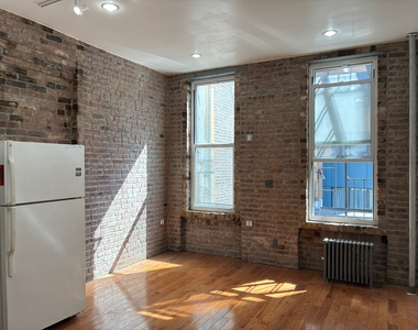 76 Forsyth Street, New York, NY 10002 - Photo Thumbnail 2