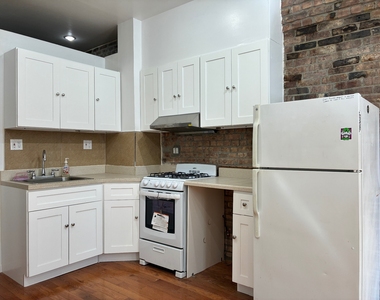 76 Forsyth Street, New York, NY 10002 - Photo Thumbnail 5