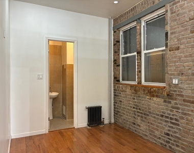 76 Forsyth Street, New York, NY 10002 - Photo Thumbnail 8
