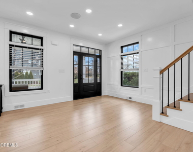 2017 5th Avenue - Photo Thumbnail 3