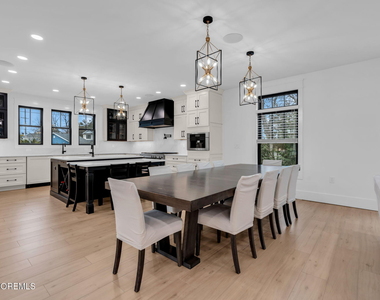 2017 5th Avenue - Photo Thumbnail 7