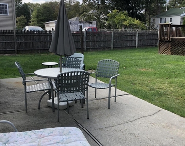 17 Clarence Avenue - Photo Thumbnail 1